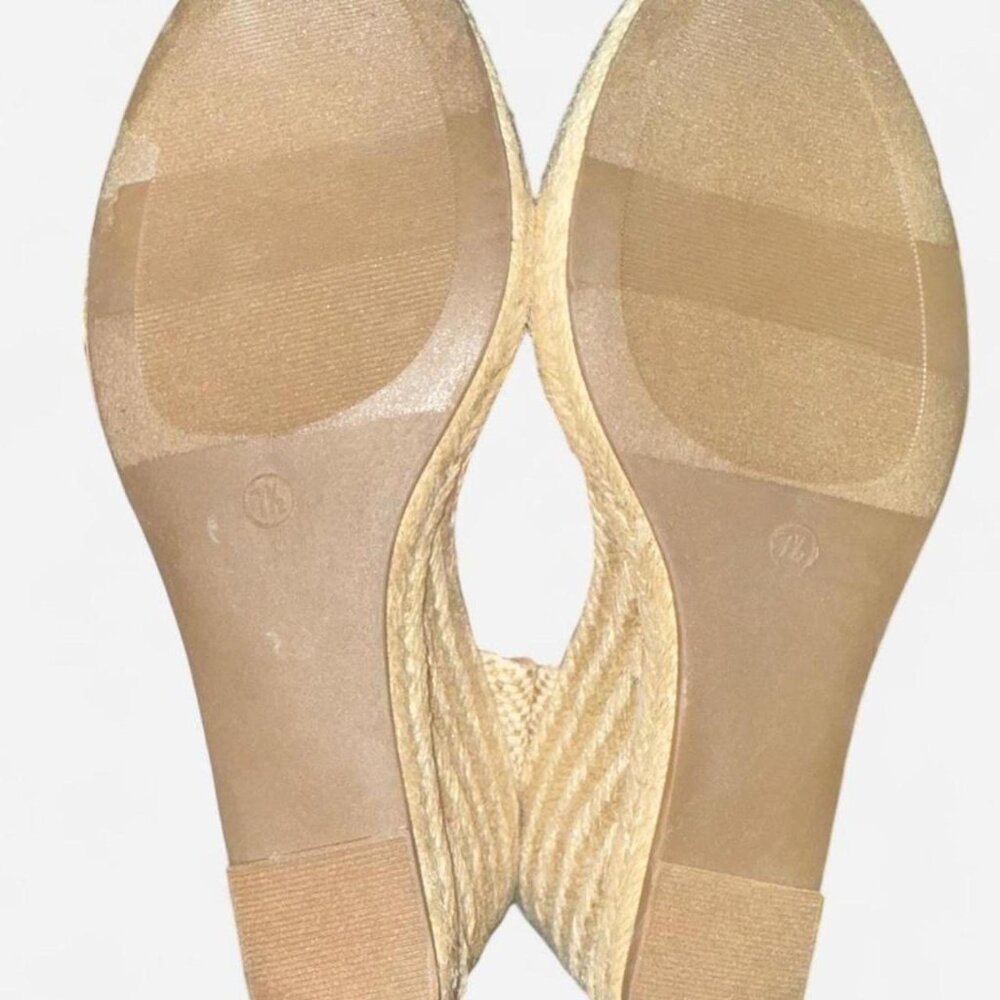 Espadrille Wedges Size 7 1/2. NWOB - Picture 5 of 7